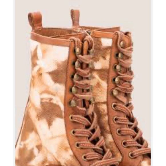 Vintage Foundry Co. Monaris Leather & Canvas Boot NWOB Size 7 - Picture 4 of 8